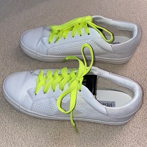 Steve Madden sneakers
